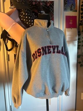 vintage 90s Disney Men's Gray Quarter-Zip Pullover Sweatshirt